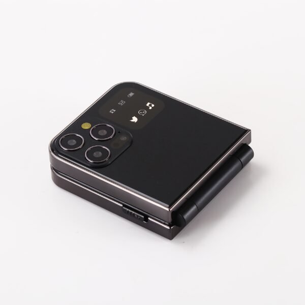 Innovative Feature Phone, Lightweight Phone, Easy Functionality, Trendy Style, Basic Calling/Messaging/Chatting/Social/Photography, Long Standby Time, 2G Network, Multilingual Support, Foldable Design, Convenient Storage, Multifunctional Buttons